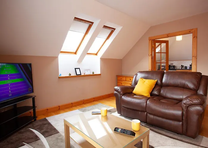 Lochiel Villa Guest House